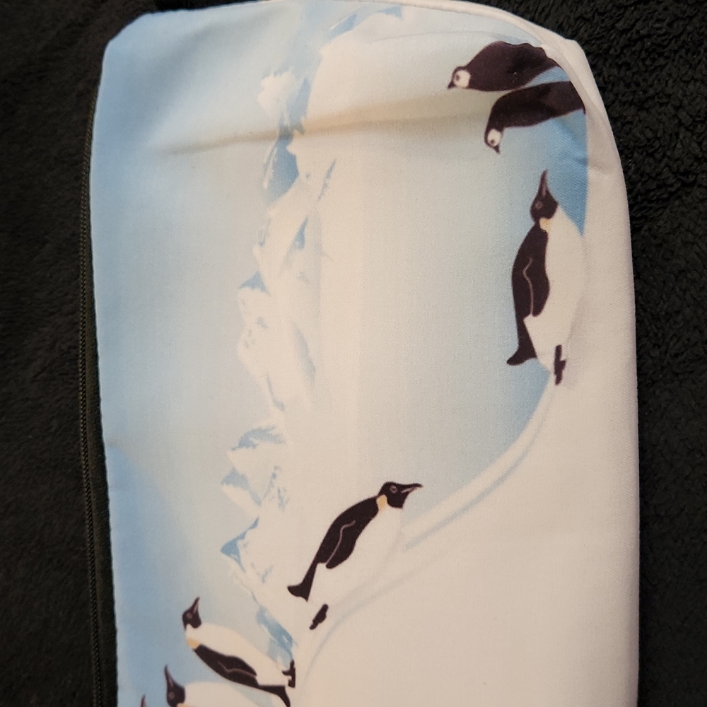 NEW- Cosmetic Bag - Penguins sliding down a hill - Picture 5 of 7